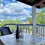 With Parking Space Silo, Krk - 18756 Apartmán Šilo